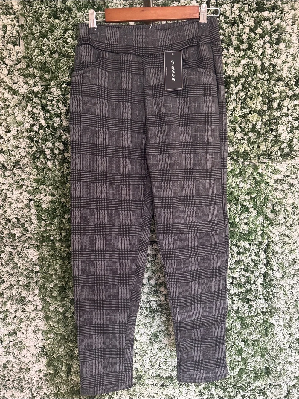 High-Waist Gray, Black Plaid Knit Pants - Women